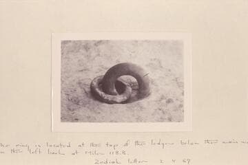 Ring at Halls Crossing