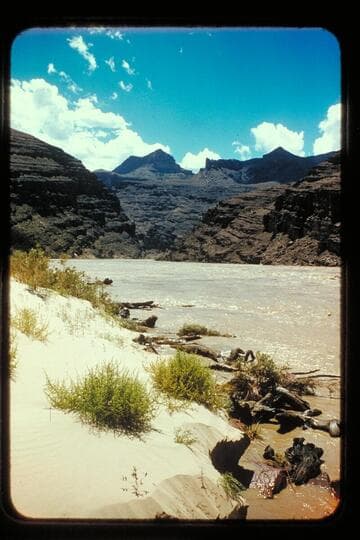 S. below Unkar