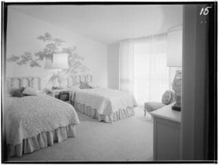 Go to image 29.