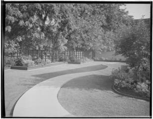 Go to image 1.