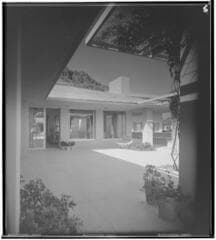 Go to image 21.