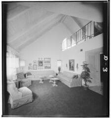 Go to image 2.