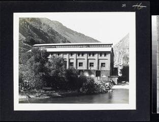 Go to image 41.
