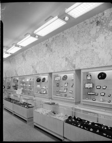 Commercial lighting
