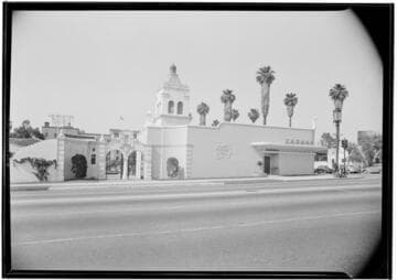 Chapman Park Hotel